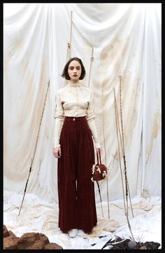 Women Pant Suit, Androgynous Outfits, Quirky Fashion, Pant Suit, Art Clothes, Fashion Advice, Autumn Winter Fashion, Editorial Fashion, Fashion Art