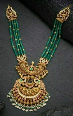 Neck Pieces Jewelry, Gold Pendant Jewelry, Beads Jewellery, Emerald Bead, Gold Jewellery Design Necklaces, Neck Piece, Jewelry Design Necklace, Gold Jewellery Design, Jewellery Design