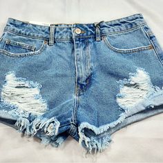 Forever 21 Medium Denim Mid Rise Slim Fit Concert Shorts Size 28/ Us 8 Color: Blue Condition: Nwt Items Ship From Smoke And Pet Fee Home Forever 21 High-waisted Blue Jean Shorts, Forever 21 Blue Jean Shorts, Forever 21 Blue Cutoff Shorts, Forever 21 High Waist Casual Jean Shorts, Forever 21 High Waist Ripped Bottoms, Forever 21 Light Wash High Rise Bottoms, Forever 21 High Rise Light Wash Bottoms, Forever 21 Light Wash Casual Jean Shorts, High Rise Jean Shorts By Forever 21