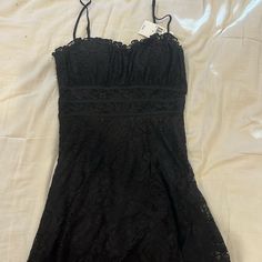 Black, Cute, Textured Mesh, Size 5, Cute Dress Fitted Dress With Sweetheart Neckline For Going Out, Fitted Lace Dress For Going Out, Lace Dress For Going Out, Fitted Sweetheart Neckline Dress For Going Out, Sweetheart Neckline Fitted Dress For Going Out, Chic Lace Dress For Going Out, Lined Lace Mini Dress For Date Night, Lace Lined Mini Dress For Date Night, Lined Lace Dresses For Night Out