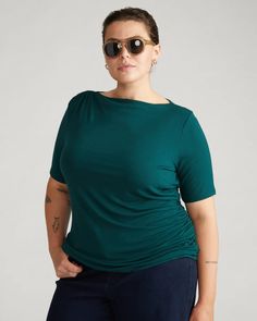 Louise Short Sleeve Liquid Jersey Top - Forest Green | Universal Standard Puffer Vest Fashion, Athleisure Pants, Core Wardrobe, Weekend Dresses, Denim Workwear, Universal Standard, Ponte Pants, Vest Fashion, Petite Jeans