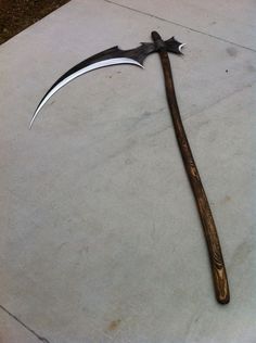 Grim Reaper Scythe, Knife Aesthetic, Map Making, Pretty Knives, Cool Swords, Cool Knives, Fantasy Map, Grim Reaper, Zombie Apocalypse