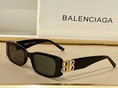 Balenciaga Glasses Aesthetic, Luxurious Sunglasses, Expensive Sunglasses, Funky Glasses