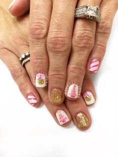 Pink Nutcracker Nails, Candyland Christmas Nails, Pink And Red Nails Christmas, Pink Christmas Tree Nails, Pink And Gold Christmas Nails, Nutcracker Nails Designs, Pink Candy Cane Nails, Nails Christmas Pink, Hot Pink Christmas Nails