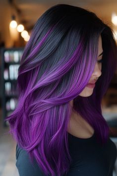 Medium Length Hair Styles Color, Black With Purple Highlights Hair, Purple Hair With Bangs Aesthetic, Cute Hair Medium Length, Medium Length Edgy Hair, Short Hair With Purple Highlights, Black And Color Hair, Purple Hair Color Ideas For Short Hair, Purple And Black Hair Ideas