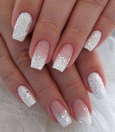 Blush Pink Nails, Nails Bridesmaid, Unghie Sfumate, White And Silver Nails, Wedding Nails Glitter, White Glitter Nails, Bride Nails, Nails Almond, Short Acrylic Nails Designs