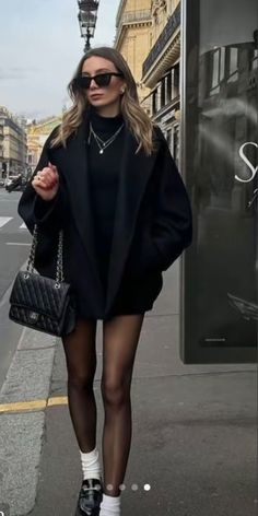 Clue Inspired Outfits, Loafers Outfit, Winter Vibes, Paris Outfits