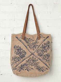 tote Nike Id, Free People Clothing Boutique, Fashion Bags, Leather Bag, Satchel, Free People, Bag Accessories