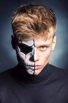 Halloween Makeup Half Face, Man Skull Makeup, Half Skull Face Paint, Half Skull Face Makeup, Man Make Up, Halloween Makeup Ideas For Men, Makeup Ideas For Men, Guys Halloween Makeup, Half Face Halloween Makeup