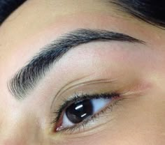 Eyebrow trends have taken over social media. Beauty influencers constantly upload videos of brow shaping techniques, making us question which one is the best. With the threading technique gaining m… Zendaya Eyebrows, Perfect Eyebrow, Eyebrow Shapes