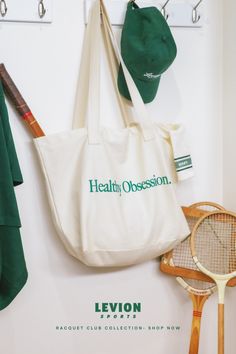 Tennis Tote, Racquet Club, Canvas Bag Design, My Style Bags, Vintage Tennis, Athleisure Women, Tennis Fashion, Oversized Tote Bag