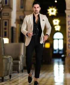 New Suit Design For Men 2022, Wedding Dress Styles For Men, Casual Wedding For Men, Men Blazer Style, Black Shirt Suit Outfit Men, Black Shirt Wedding Men, Former Dress For Men, Black Shirt With Blazer Men, Mens Fashion For Wedding