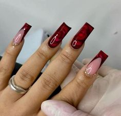 Dip Nail Trends, Autumn Nail Art Designs, Fall Dip Nails, Fall Nails Square, Fall Dip, Autumn Nail Art, Deep Red Nails, Tapered Square Nails, Autumn Nail