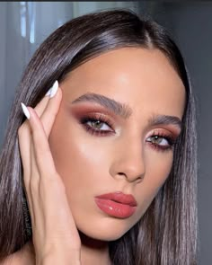 Malvina Isfan, Seductive Eyes, Evening Eye Makeup, Maquillage On Fleek, Eye Makeup Images, Eyes Beautiful