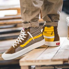 Very Rare - Only 2-3 Other Pairs On The Internet Black Old Skool Vans, White Checkered Vans, Vans Sk8 High, Canvas Sneakers Men, Mens Vans Shoes, Rare Vans, Vans Vault, Checkered Vans, Vans Checkerboard