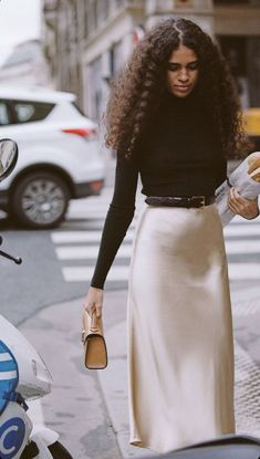 15 Must-Have Fall Travel Outfits For Women & Men: Your Ultimate Guide to an Autumn Getaway | Thanksgiving Outfits & Autumn Travel Streetwear Outfits | late Summer Travel Outfits Conservative Feminine Style, Professor Clothes Women, Classy Satin Skirt Outfit, Satin Work Outfit, Silk Skirt Wedding Guest, Women Professor Outfit, Feminine Professional Outfits, Fall Satin Skirt Outfit, Satin Skirt Fall Outfit