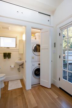 Rockridge Kitchen - Craftsman - Laundry Room - San Francisco - by Laura Natkins, Architect | Houzz Panelling Bathroom, Bathroom Laundry Room Combo, Bathroom Panelling, Tiles Australia, Office Bathrooms, Small Laundry Closet, Decorating Office