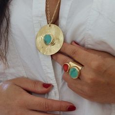 Bohemian Chrysoprase Turquoise Ring, Bohemian Turquoise Chrysoprase Ring, Turquoise Ring With Natural Stones, Gold Turquoise Ring With Large Stone As Gift, Unique Gold Rings, Turquoise Gold Ring, Turquoise Jewelry Native American, Ring Turquoise, Gold Statement Ring