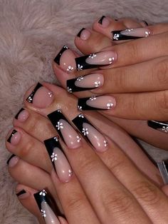 Multicolor  Collar   Animal,Plain,Plants 3D Nails Embellished   Nail,Hand & Foot Care Black And White Nail Designs, Black And White Nail, Acrylic Toe Nails, Black Acrylic Nails, White Nail Designs