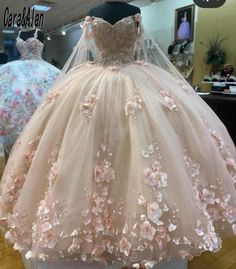 Champagne Quinceanera Dress Quiencera Dresses Champagne, Quincenera Outfit, Quinceanera Dresses Cinderella, Quiencera Ideas, Quiencera Themes, Champagne Quince Dresses, Ball Gown Sweet 16, Pink Quinceanera Dresses, Dresses Cinderella