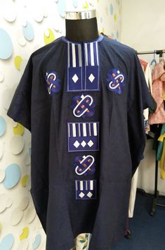 Wecis Clothing.... Kaftan Ideas, Native Styles For Men, Nigerian Men Fashion, African Dresses Men, African Shirts For Men, Ankara Designs, African Dashiki, African Clothing For Men, African Shirts