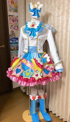 Toycore Fashion, Carnivalcore Outfits, Circuscore Fashion, Candy Inspired Outfits, Magical Girl Outfit Ideas, Japanese Idol Outfits, Circus Dresses, Circus Clothes, Idol Oc