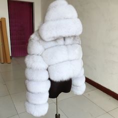 Natural Fox Fur Coat with Hood Ladies Winter Fur Coat High Quality Real Fox Fur Coat Raccoon Fur Raccoon Hat, Raccoon Fur Coat, Winter Fur Coats, Coat With Hood, Fox Fur Coat, Fox Fur, Fur Coat, Fox, Hats