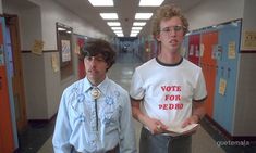 Movie Duos, Jon Heder, High School Movies, Mark Sanchez, Napoleon Dynamite, Duo Halloween Costumes, Teen Movies, Actrices Hollywood, Funny Movies