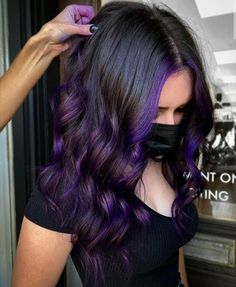 Dark Hair Dye, Hair Dye Tips, Dark Purple Hair, Dyed Hair Purple, Hair Color Purple