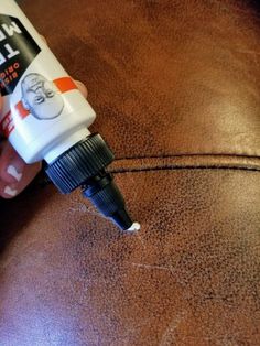 Cleaning Leather Furniture, Leather Couch Repair, Cleaning Leather Couch, Leather Furniture Repair, Couch Repair, Diy Leather Repair, Cleaning Leather, Leather Restoration, Car Coating