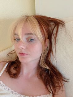 Hair Dye For Redheads, Blonde Bangs And Red Hair, Blonde Bangs Ginger Hair, Red Hair Bleached Bangs, Red Bangs Blonde Hair, Ginger And Bleached Hair, Blonde Bangs With Red Hair, Red Hair White Bangs, Blonde Roots Red Hair