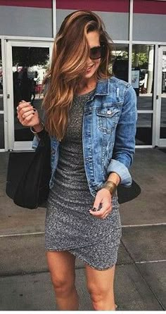 Walking Down The Street, Outfit Trends, Grey Dress, Komplette Outfits, Dress Outfit, Looks Style, Mode Inspiration