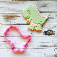 Chubby T-Rex Cookie Cutter - Sweetleigh Baking Cakes Decoration, Valentine Cookies, Halloween Cookies, Clay Sculpture, Etsy Shipping, Halloween Design, T Rex, Cookie Decorating, Sugar Cookie