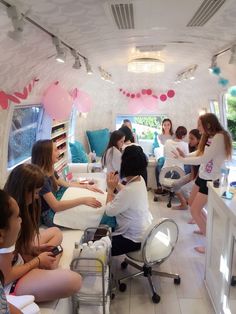 Beautybus Kids Nail Salon, Home Hair Salons