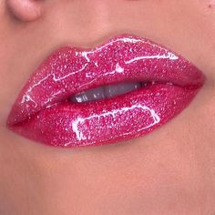 Do you like a lip-gloss that shines and has a nice color? Then you have to get this perfect Lipgloss! Shines Shine Shine. This is a very nice lip-gloss that gives you a POP of color. Comes in pretty colors you'll love. Its a great lip-gloss in a high quality sophisticated rhinestone case that's beautiful! Cruelty Free product is free from Parabens, Talc, Fragrance, D6, D5, Gluten and Alcohol. Pink Gloss, Lip Art Makeup, Vegan Ingredients, Kissable Lips, Daily Yoga, Hot Lips, Lip Art, Makeup Pictures, Beautiful Lips