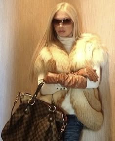 Russian Winter, Winter Princess, Long Blonde, Russian Fashion, Long Blonde Hair, Mode Inspo, Winter Aesthetic, Runway Models, 2000s Fashion