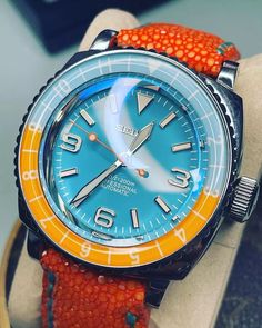 Summer Watch, Orange Watches, Story Videos, Men Cave, Watch Cases, Seiko Watch