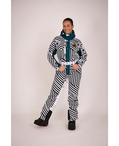 in stock Beat Drop, Ski Suit, Ski Suits, Exposed Zipper, At A Glance, Snow Suit, Plain Black, Black & White, Turning