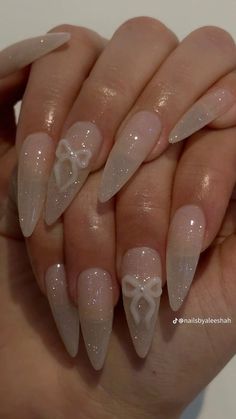 Bow Nail Art Designs, Quartz Nails, Bow Nail Art, Bow Nail, Cute Simple Nails, Classy Acrylic Nails, Soft Nails, Neutral Nails, Dream Nails