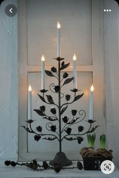 Candle Power, Nordic Christmas, Home Candles, Scandinavian Christmas, Christmas Love, Iron Decor, Christmas Inspiration