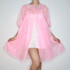 Bubblegum Pink Peignoir Robe (M-L) Shirred Fabric, Princess Sleeves, The 60s, Vintage Lingerie, Bubblegum Pink, Corset Dress