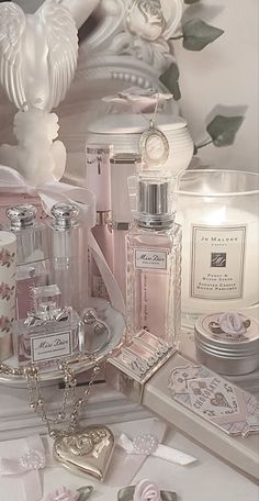 Koleksi Makeup, Koleksi Parfum, Dior Aesthetic, Soft Pink Theme, Pretty Pink Princess, Pastel Pink Aesthetic, Pretty Skin, Pink Girly Things, Pink Vibes