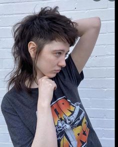 Mullet For Heart Shaped Face, Mullethawk Women, Mullet With Long Sides, Mullet With Face Framing, Shaved Side Hairstyles Curly, Punk Hair Mullet, Faux Hawk Mullet Women, Shaved Sides Alt Hair