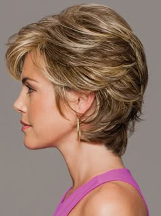 Shag Layers, Wig Outlet, Best Wig Outlet, Short Bob Haircuts, Penteado Cabelo Curto, Short Hair With Layers, Hair Short