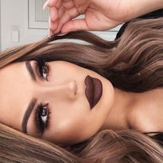 Follow me to beauty! | Ashley @ Kalon Found | kalonfound.com Brown Lipstick Makeup, Dark Brown Lipstick, Makeup Tip, Brown Lipstick, Full Face Makeup, Makeup Obsession, Kiss Makeup, Fall Makeup, Lipstick Makeup