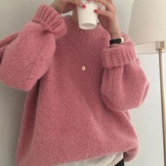 Brand Name: NuktyMaterial: WoolMaterial: AcrylicSleeve Style: Puff SleeveStyle: CasualPattern: Loose-fittingPercentage of Material: 95% aboveGender: WOMENYarn Thickness: Regular yarnMaterial Composition: Acrylic Length 65cm shoulder 64cm bust 116cm sleeve 51cm 1 inch = 2.54 CM, 1 CM = 0.39 inch size may have 1-3CM errors because of manual measuremt Womens Winter Sweaters, Pull Rose, Oversized Sweater Women, Yarn Sweater, Knit Outerwear, Women Sweaters Winter, Sweater Outfit, Womens Winter, Rory Gilmore