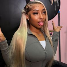 13x6 Ash Blonde Lace Front Wigs Human Hair Straight Transparent 5x5 Lace Closure Wigs 200 Density Ash Blonde Lace Front Wigs, Blonde Wig Black Women, Stylist Lifestyle, Wig Black Women, Ombre Ash Blonde, Blonde Weave, Cute Ponytail Hairstyles, 13x6 Lace Frontal Wig, Teenage Hairstyles