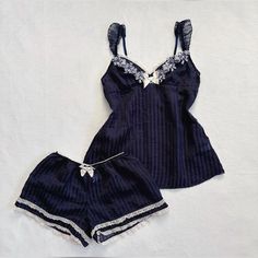 Cute Pjs, Cute Sleepwear, Cute Pajama Sets, Pieces Of Clothing, Cute Pajamas, Really Cute Outfits, 2000s Fashion, Lookbook Outfits, Dream Clothes