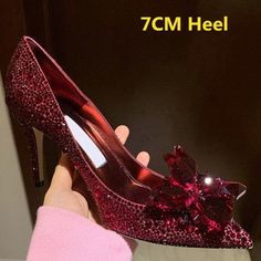 Fashion branded pointed heels shoes with crystal blinking pointy shoes used for gala night outing and many more ceremonies. Red Bridal Shoes, Night Outing, Butterfly Shoes, Pointy Shoes, Gala Night, European Wedding, Yes Style, Crystal Shoes, Pointed Heels