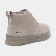 Brand New Condition $150 Retail No Box Size 10 Womens / 8.5 Mens Soft Grey Suede Exterior With Classic Sherpa Lined Interior Rigid Grip Rubber Outsoles For Winter Time Activity And Stability For Cold Weather Ugg Ultra Mini Boots, Ugg Neumel Boots, Monogram Boots, Clear Boots, Time Activity, Ugg Neumel, Ugg Boots Short, Grey Suede Boots, Black Ugg Boots